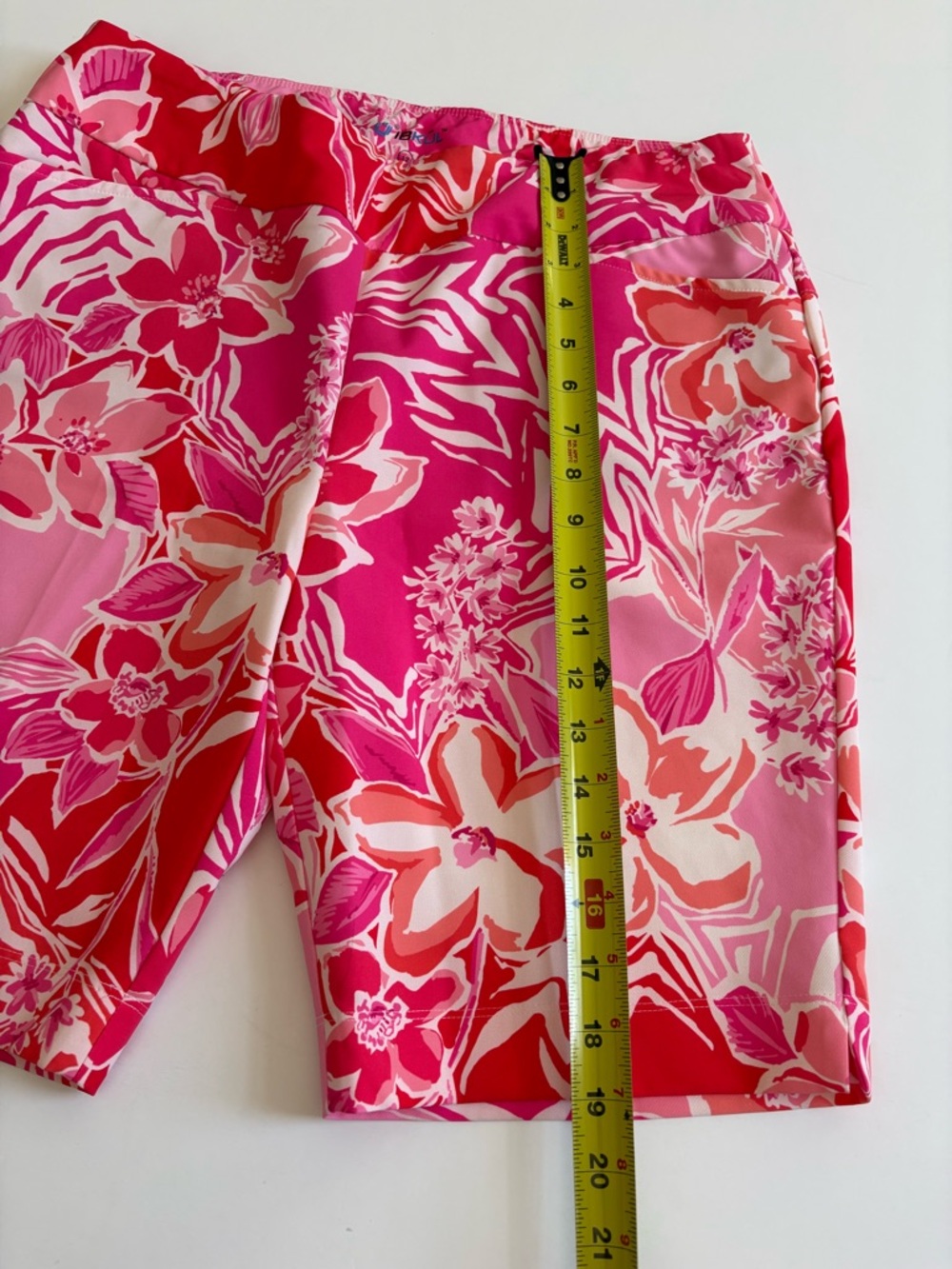Ibkul Pink Floral Shorts Size 12 - Picture 7 of 9